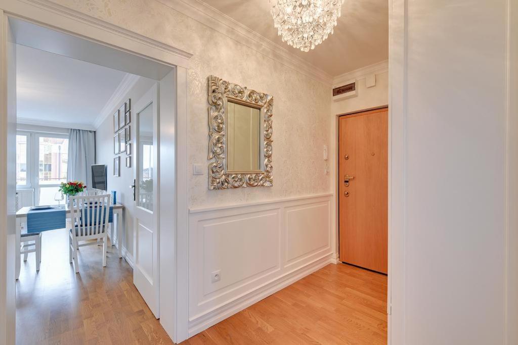 גדנסק Long Gardens Oldtown Appartment מראה חיצוני תמונה